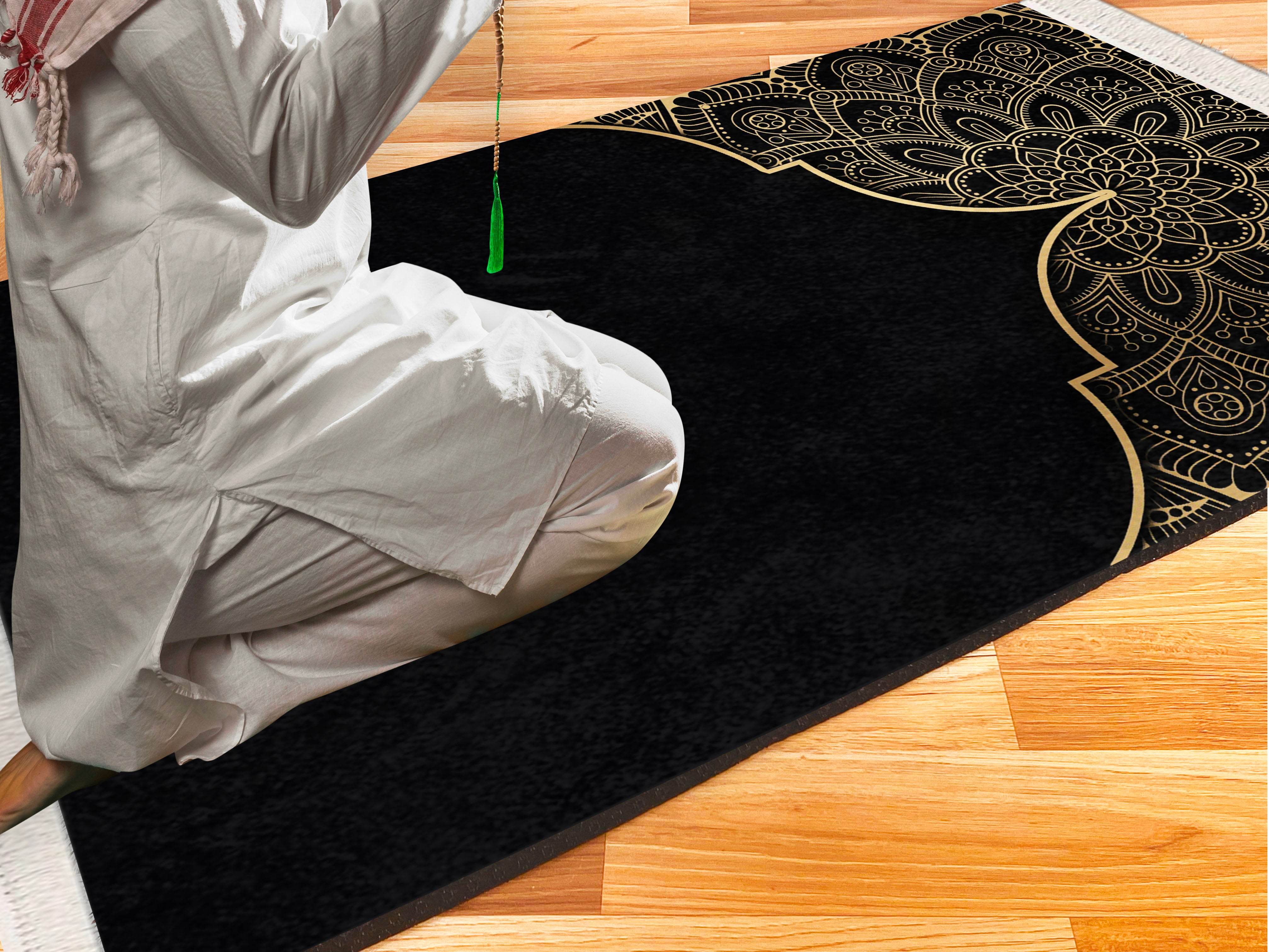 Siyah Sarı İsme Özel Keten Astarlı Lüks Seccade - Carpetella