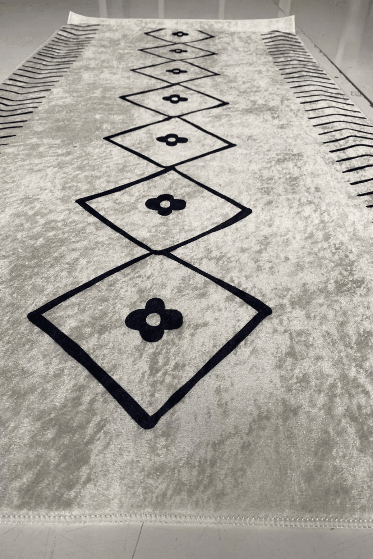 Yolluk Koridor Halısı Dijital Baskılı Tüy Tutmaz Yolluk - Carpetella