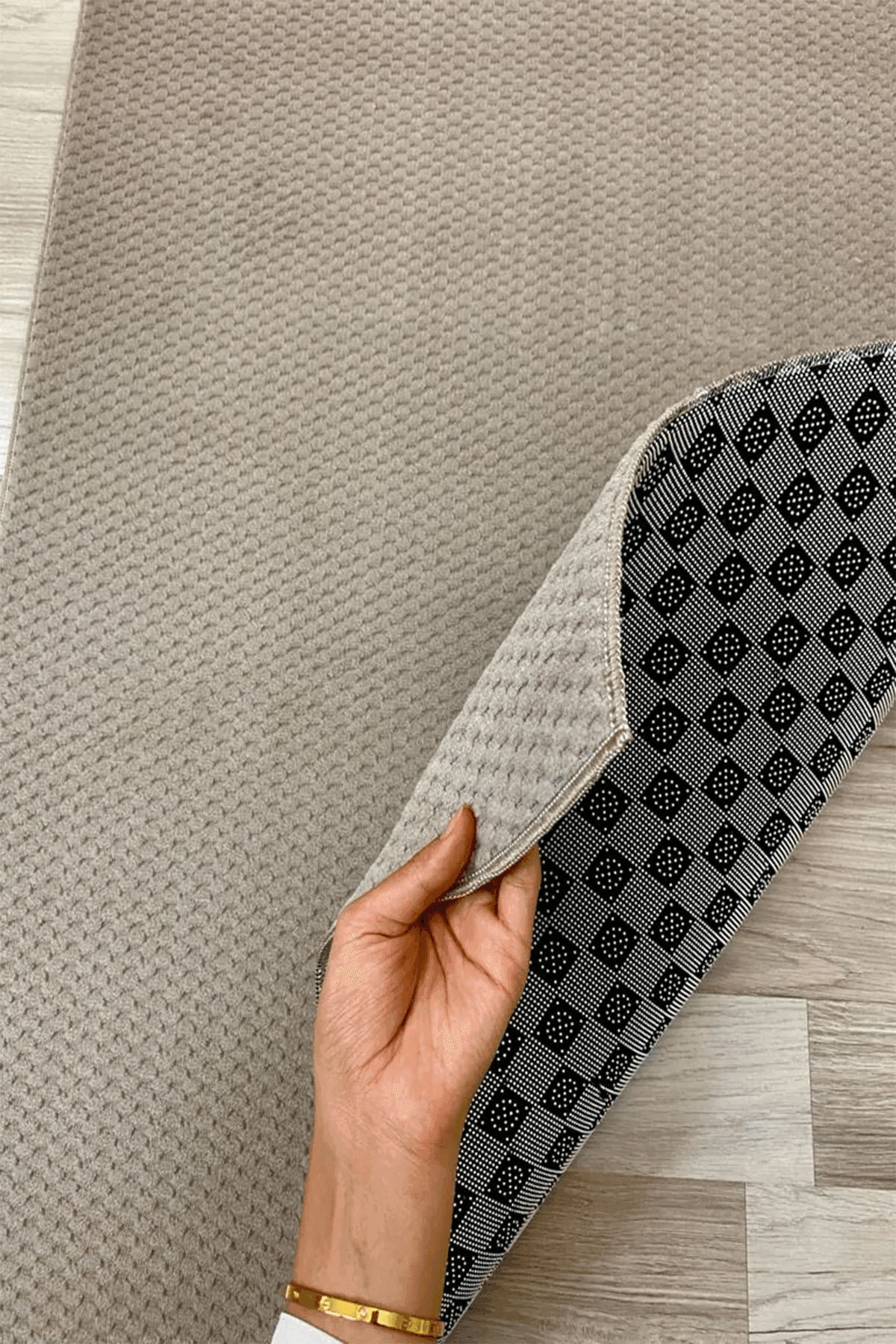 Dokuma Halı Keçe Tabanlı Düz Renkli - Carpetella