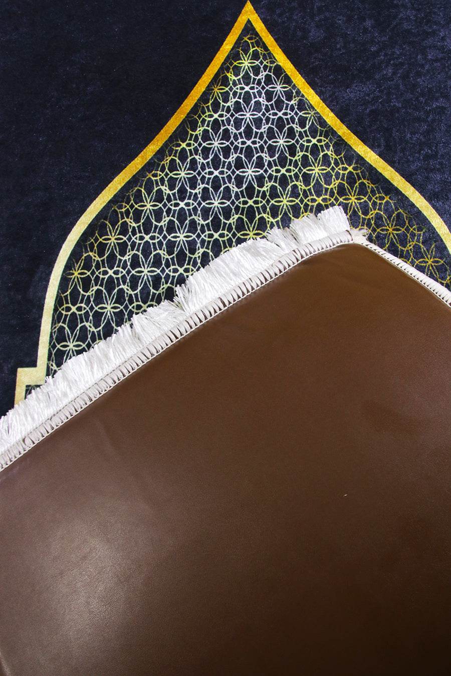 Siyah Gold Kadife Ortopedik Seccade - İsme Özel 3 CM Süngerli - Carpetella