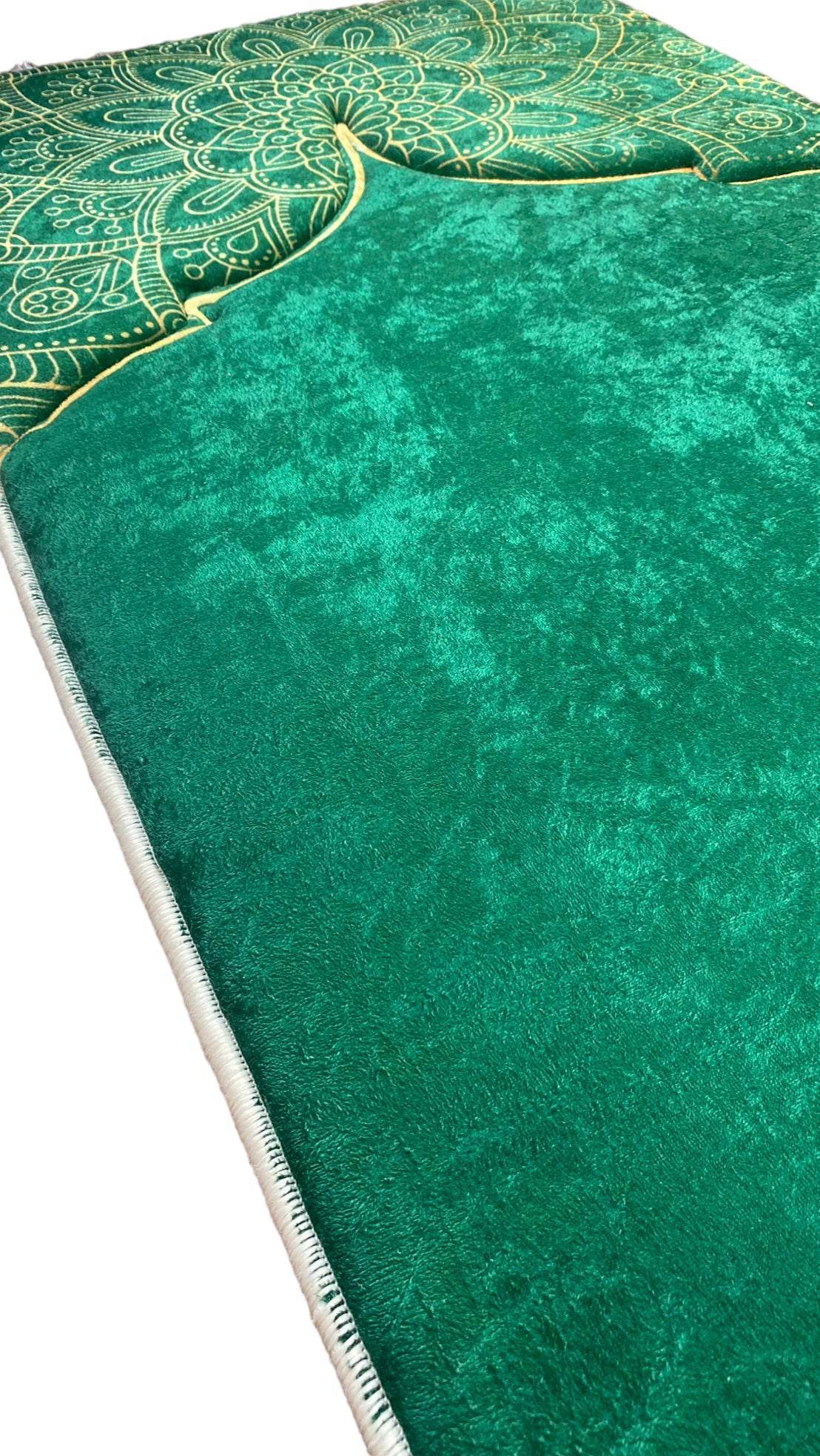 3 CM Süngerli Ortopedik Seccade - Yeşil Kadife Diz Ağrıtmaz 70x120cm - Carpetella