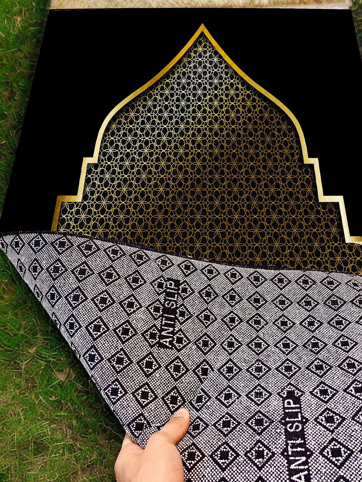 2 CM (0.8 Inch) Foam Thick Padded Prayer Rug Mat With Soft Velvet Anti-Slip Door Black Gold Janamaz Muslim Sejadah