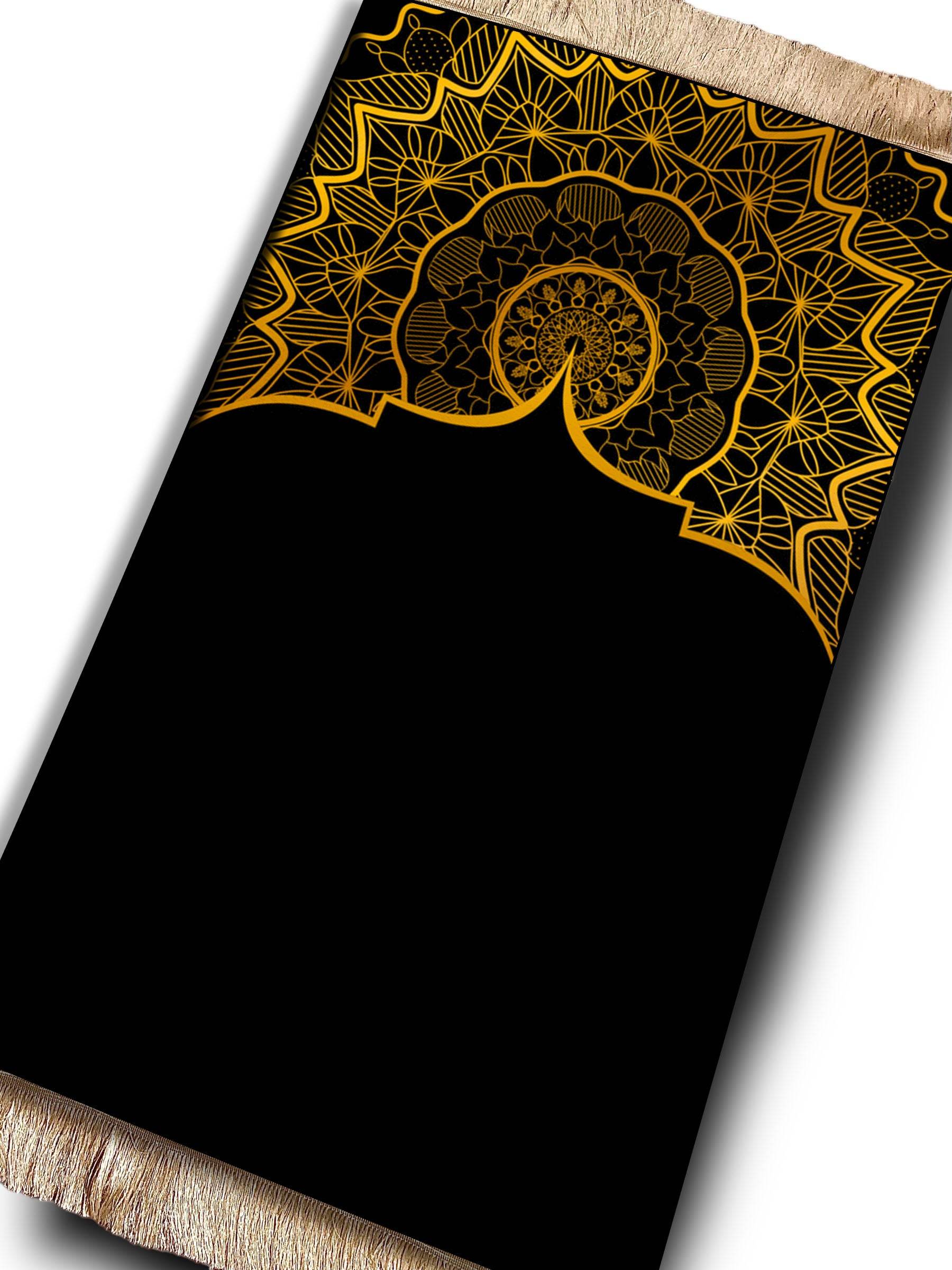 Siyah Sarı Desenli İsme Özel Keten Astarlı Lüks Seccade - Carpetella