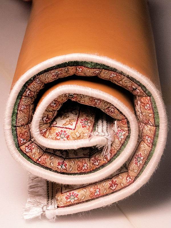 Yeşil Bej Kadife Ortopedik Seccade - İsme Özel 3 CM Süngerli - Carpetella