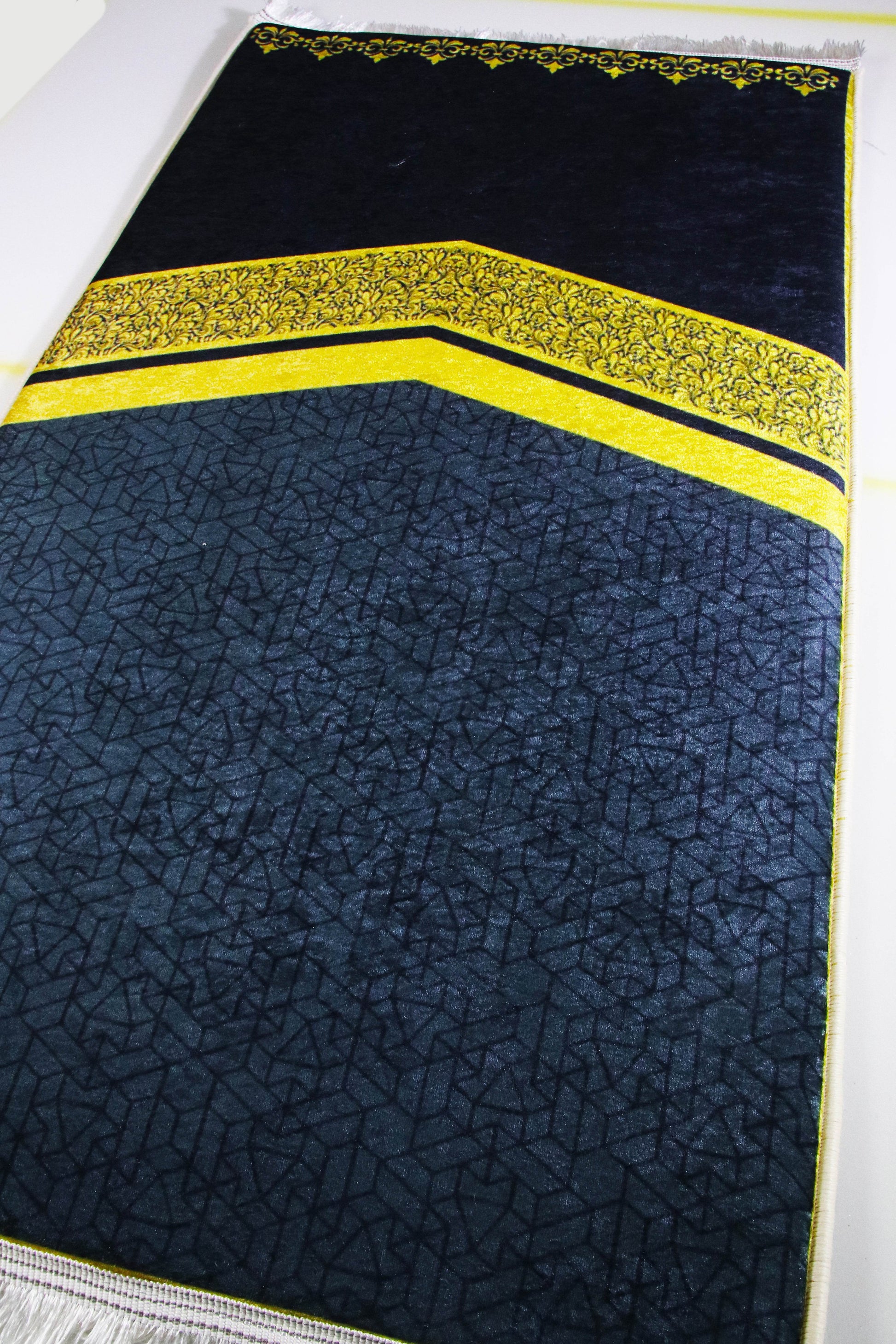 3 CM Süngerli İsme Özel İsimli Seccade – Kabe Kadife - Carpetella