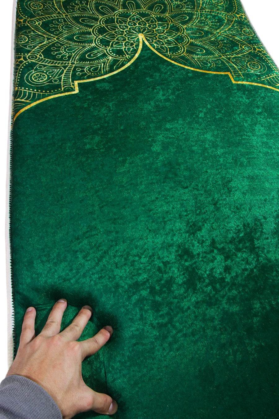 3 CM Süngerli İsme Özel İsimli Seccade – Yeşil Kadife - Carpetella