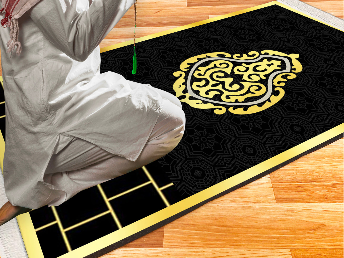 2 CM (0.8 Inch) Foam Thick Padded Prayer Rug Mat With Soft Velvet Anti-Slip Black Gold Janamaz Muslim Sejadah