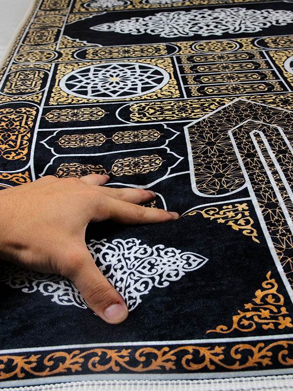 Kabe Desenli İsme Özel 3 CM Süngerli Ortopedik Seccade - Carpetella