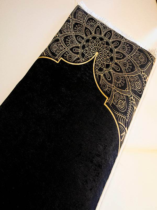 Siyah İsme Özel 3 CM Süngerli Ortopedik Seccade - Carpetella