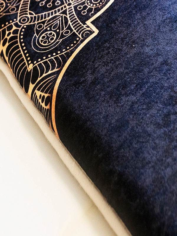 Siyah İsme Özel 3 CM Süngerli Ortopedik Seccade - Carpetella